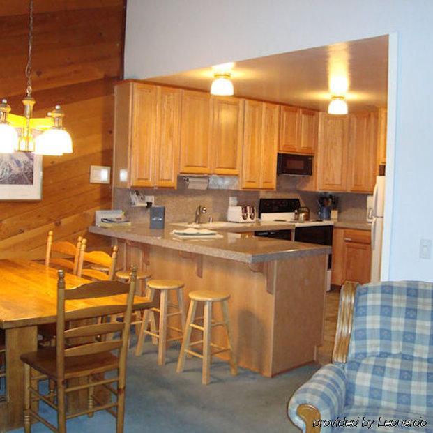 1849 Condos At Mammoths Canyon Lodge Mammoth Lakes Room photo